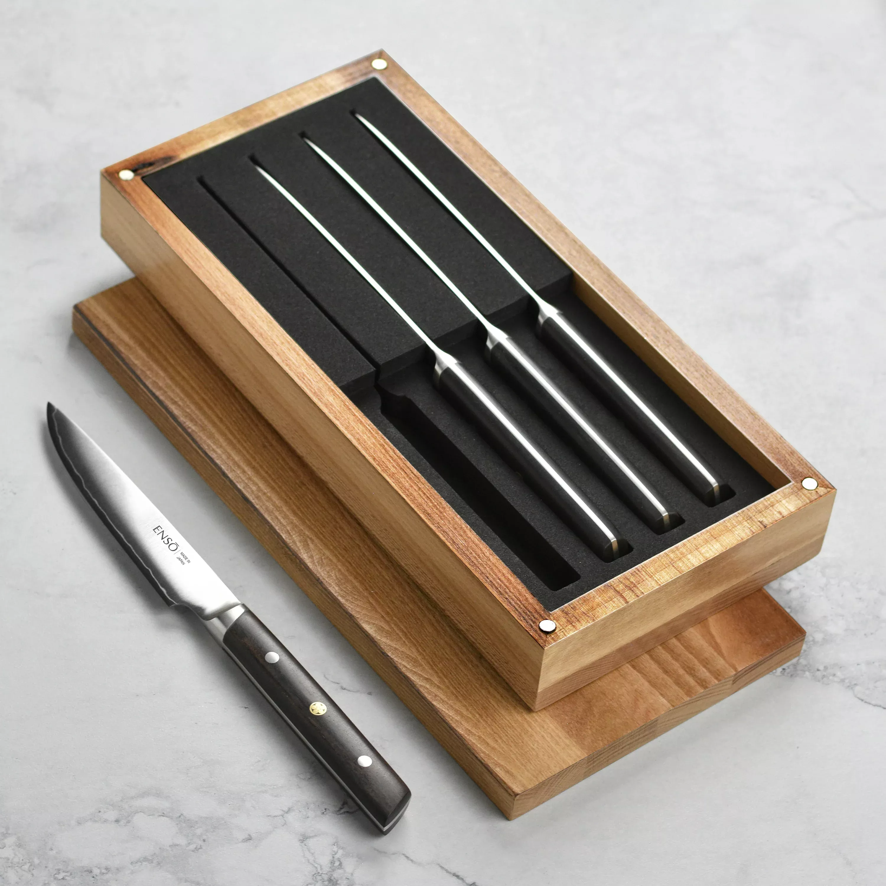 enso-modern-fine-edge-steak-knife-set-made-in-japan-4-piece-ebony-with-storage-c Enso Modern Fine Edge Steak Knife Set Made in Japan, 4 Piece Ebony with Storage Case