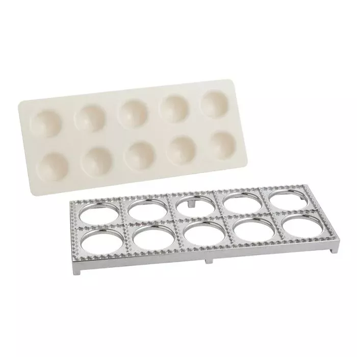 fantes-grandma-luisa-s-jumbo-ravioli-maker Fantes Grandma Luisa's Jumbo Ravioli Maker
