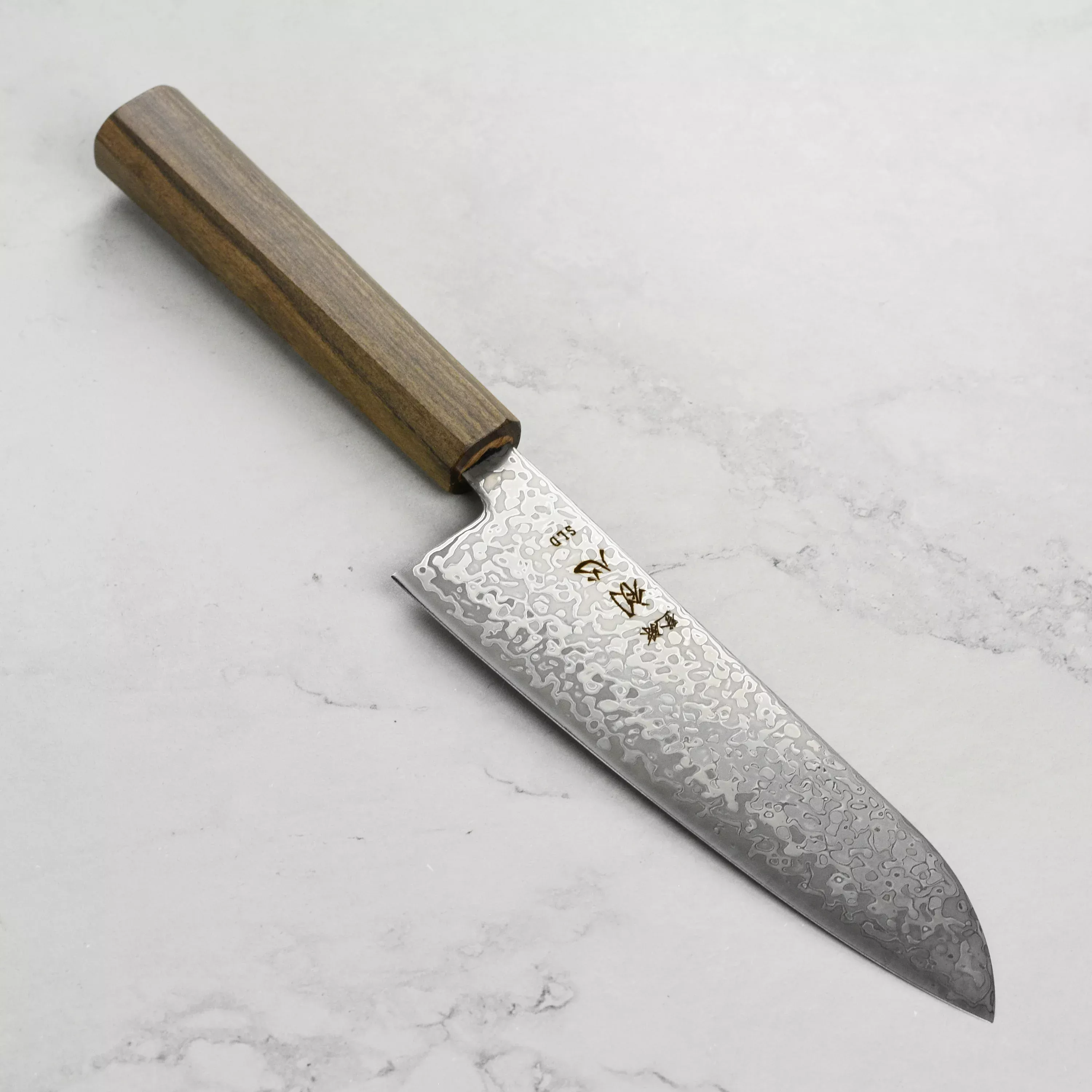 hatsukokoro-hikari-sld-kurozome-damascus-7-santoku Hatsukokoro Hikari SLD Kurozome Damascus 7" Santoku