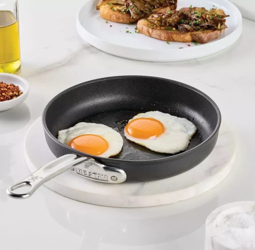 hestan-titum-fusion-8-egg-pan Hestan TITUM Fusion™ 8" Egg Pan