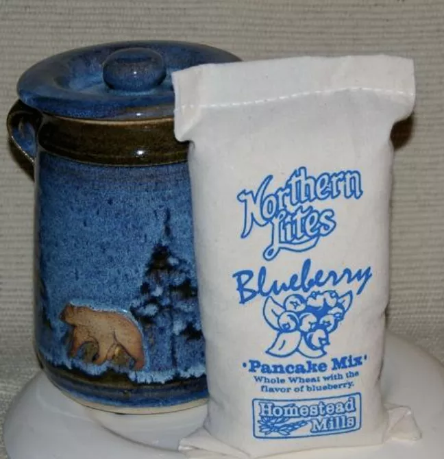 Homestead Mills Blueberry Pancake Mix 16oz