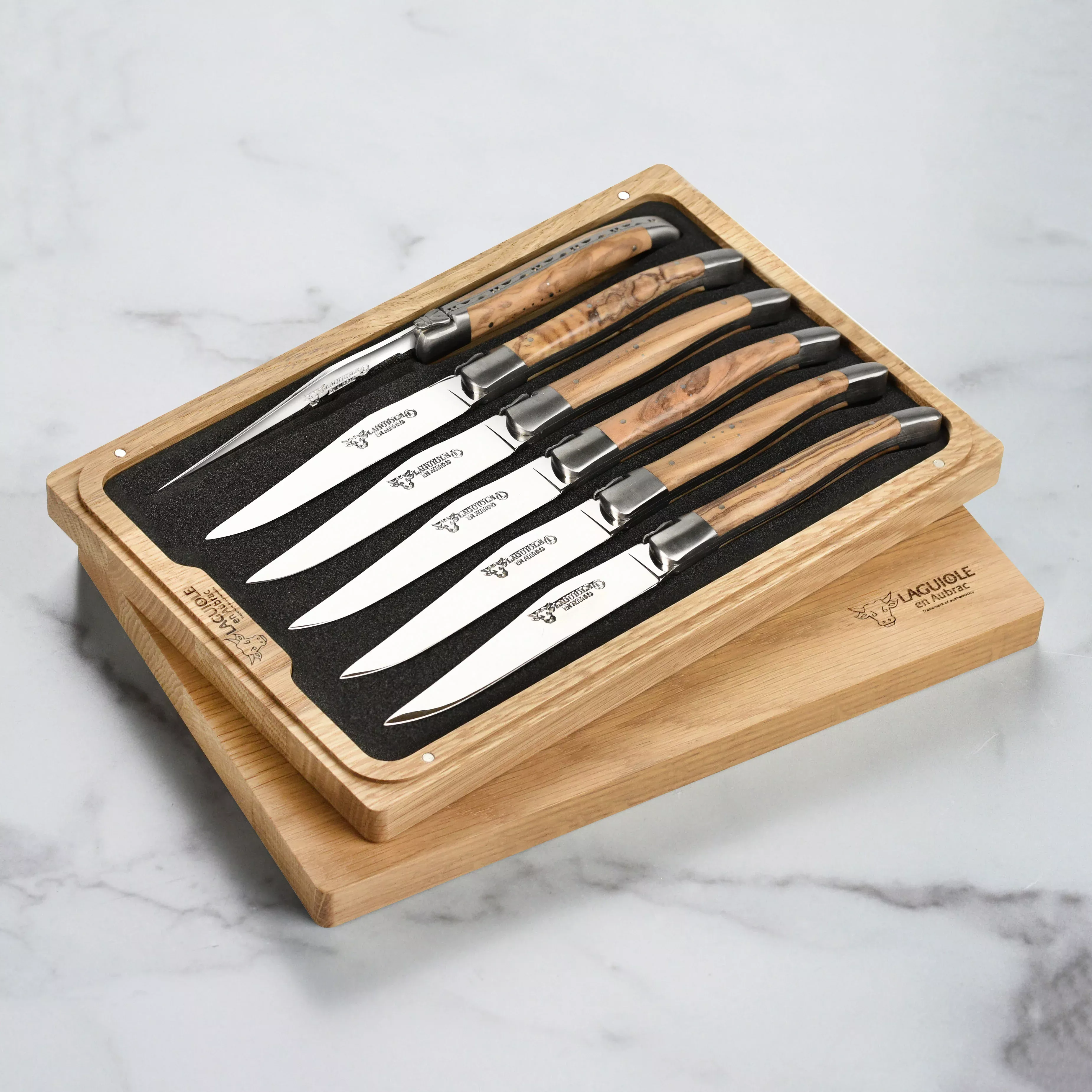laguiole-en-aubrac-steak-knives-olive-wood-6-piece-set Laguiole en Aubrac Steak Knives - Olive Wood 6 Piece Set