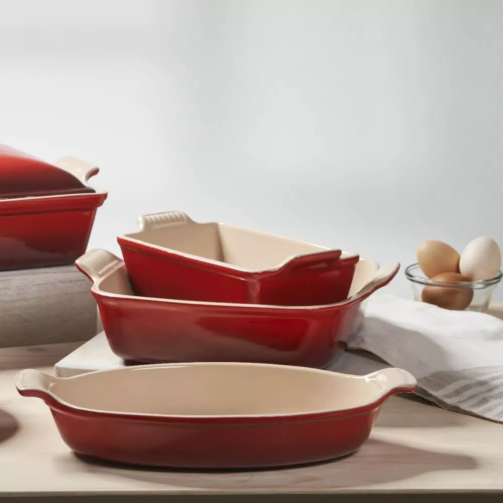 le-creuset-1-7-qt-11-25-heritage-oval-au-gratindish-cerise-le-creuset Le Creuset 1.7 qt. (11.25") Heritage Oval Au GratinDish - Cerise| Le Creuset