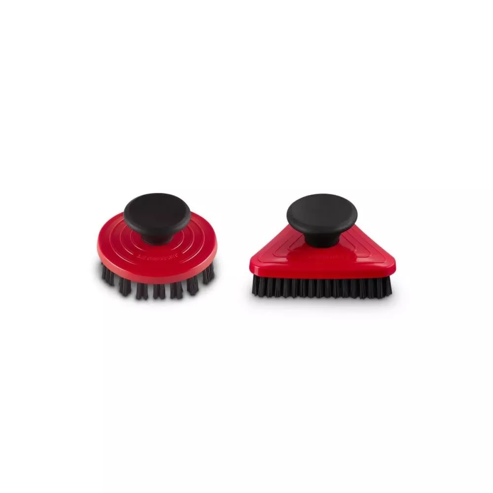le-creuset-grill-brush-set-cerise-le-creuset Le Creuset Grill Brush Set - Cerise| Le Creuset