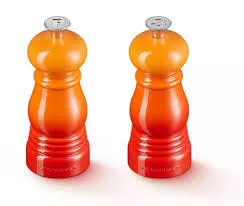 le-creuset-petite-salt-pepper-mill-set-flame-5-x-2 Le Creuset Petite Salt and Pepper Mill Set - Flame 5" x 2"
