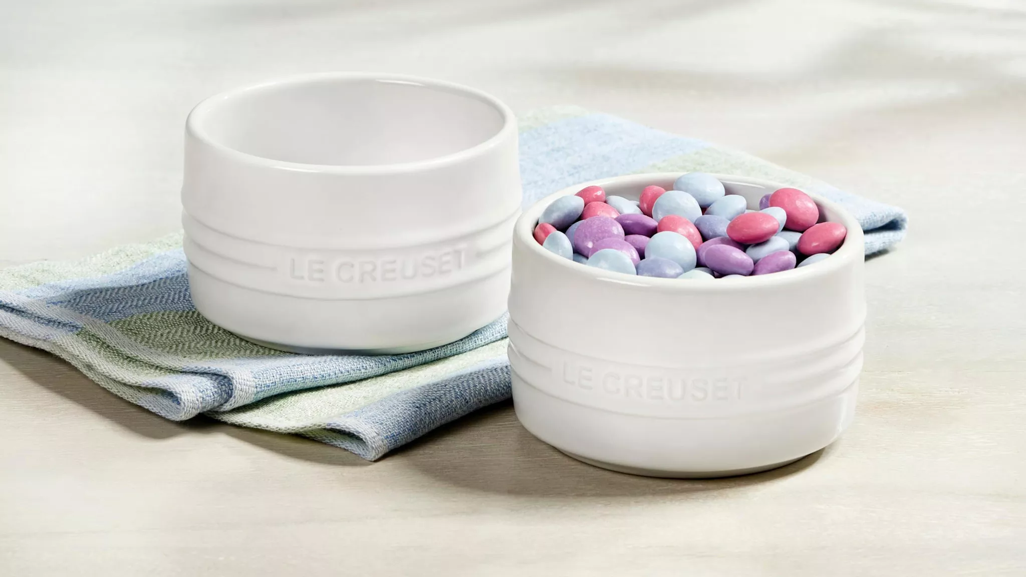 le-creuset-straight-walled-ramekin-cerise-le-creuset Le Creuset Straight Walled Ramekin- Cerise| Le Creuset