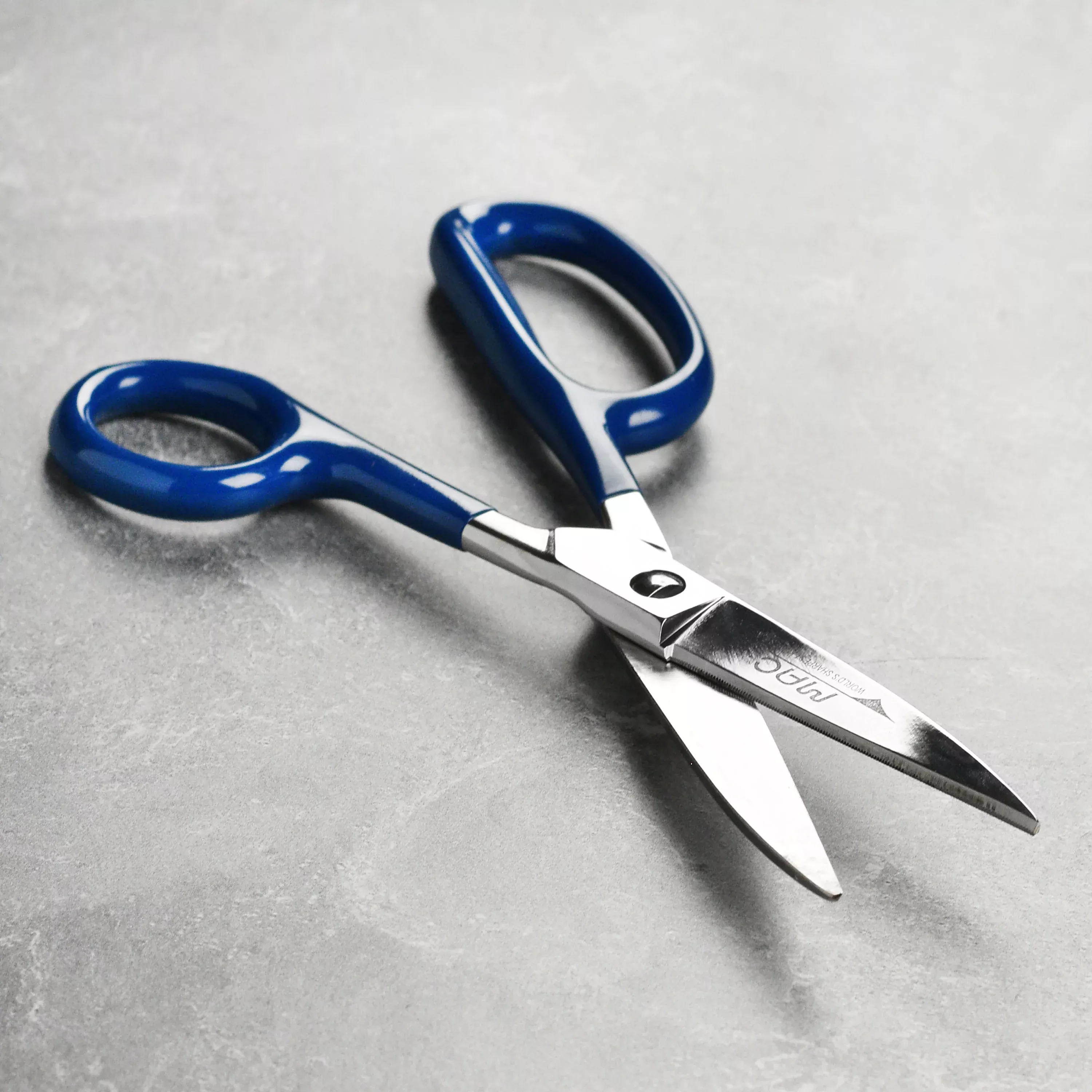 mac-kitchen-shears MAC Kitchen Shears