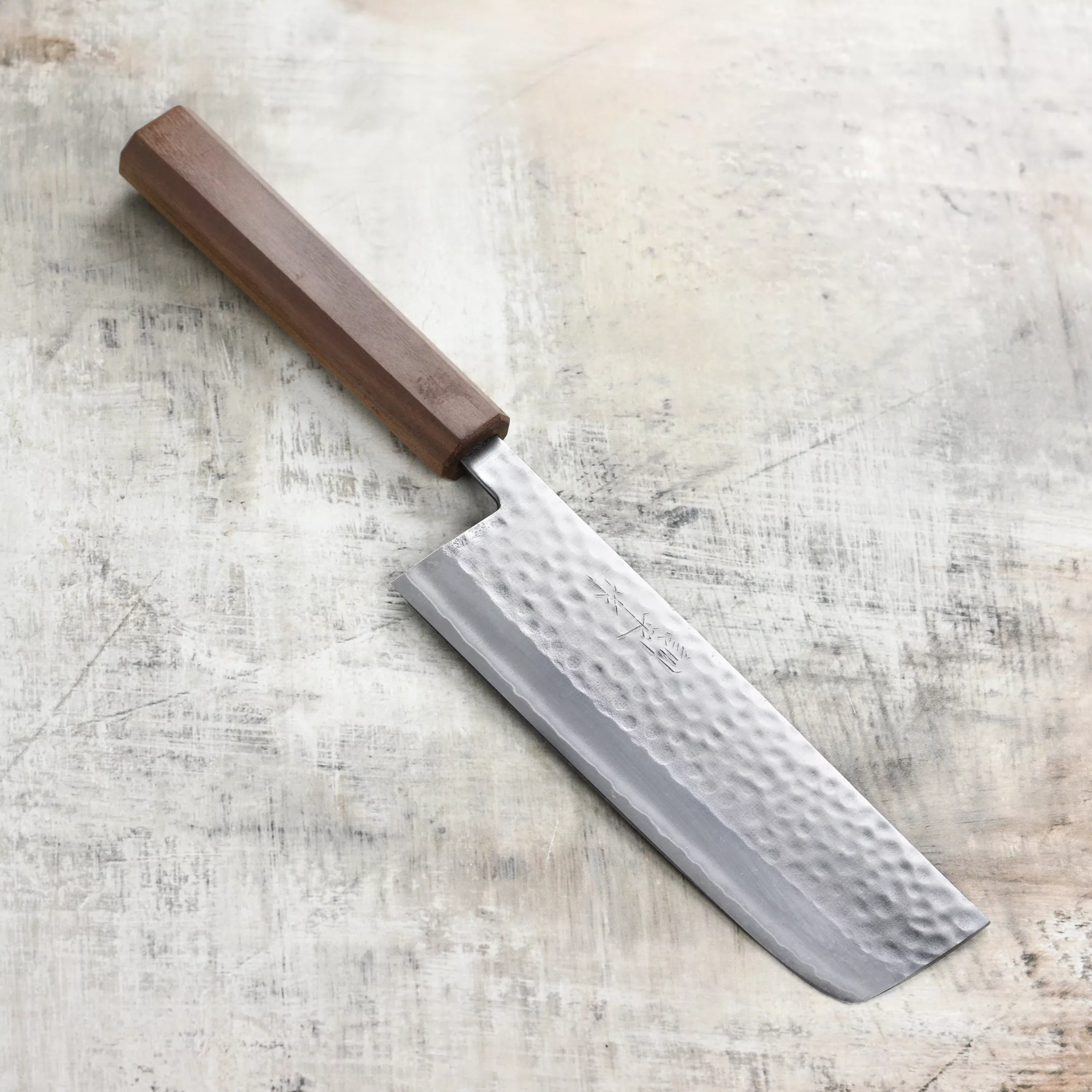 masutani-nakiri-knife-vg1-hammered-6-7-octagonal-walnut-handle Masutani Nakiri Knife - VG1 Hammered 6.7" Octagonal Walnut Handle