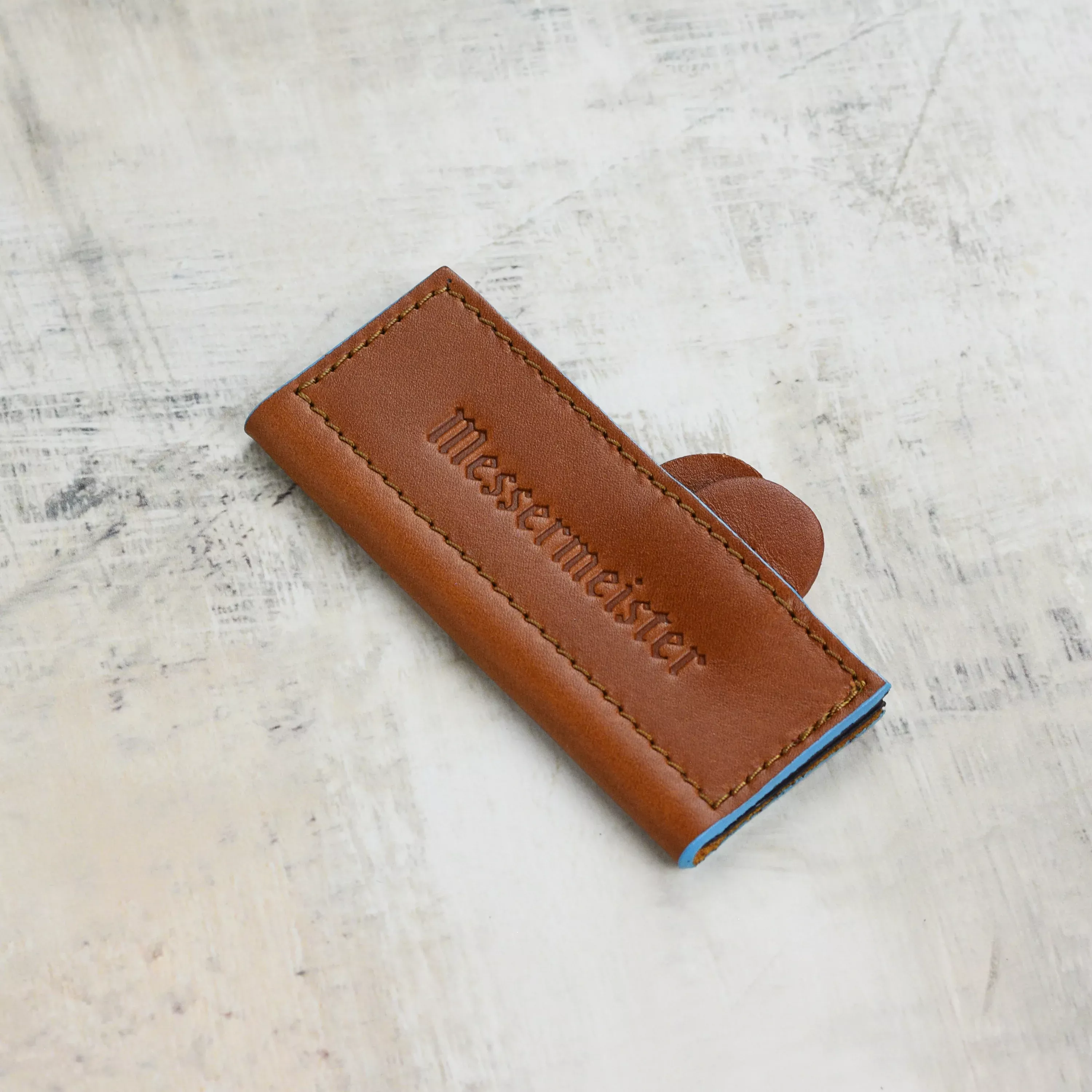 messermeister-4-saddle-magnetic-leather-edge-guard Messermeister 4" Saddle Magnetic Leather Edge-Guard