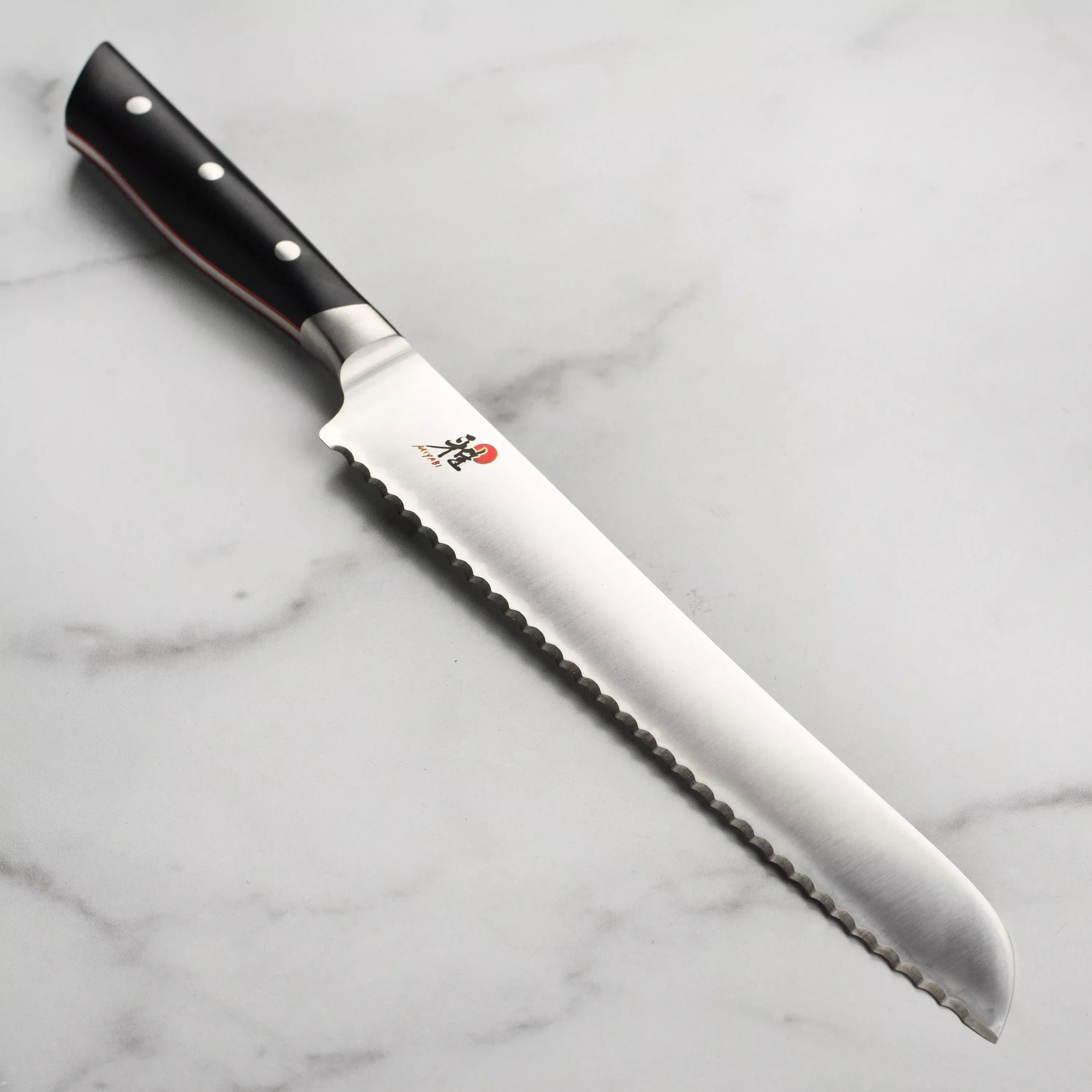 miyabi-evolution-bread-knife-9 Miyabi Evolution Bread Knife - 9"