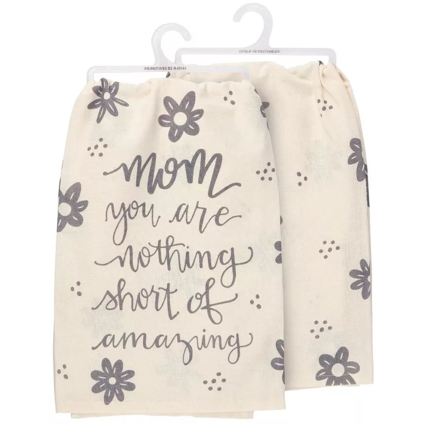 mom-amazing-kitchen-towel Mom Amazing Kitchen Towel