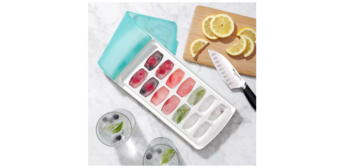 oxo-no-spill-ice-cube-tray OXO No-Spill Ice Cube Tray