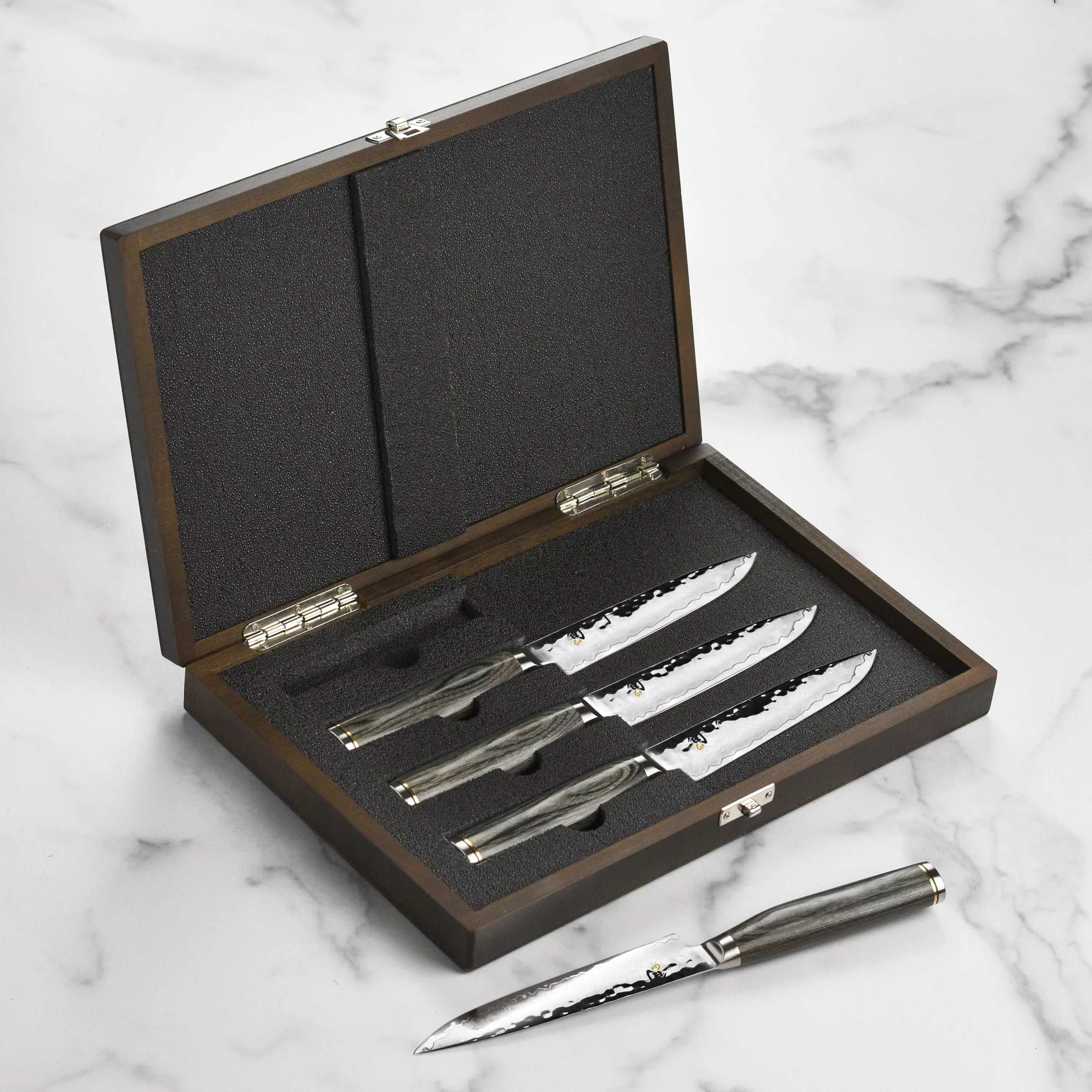 shun-premier-steak-knives-set-4-with-case-grey Shun Premier Steak Knives, Set of 4 with Case, Grey