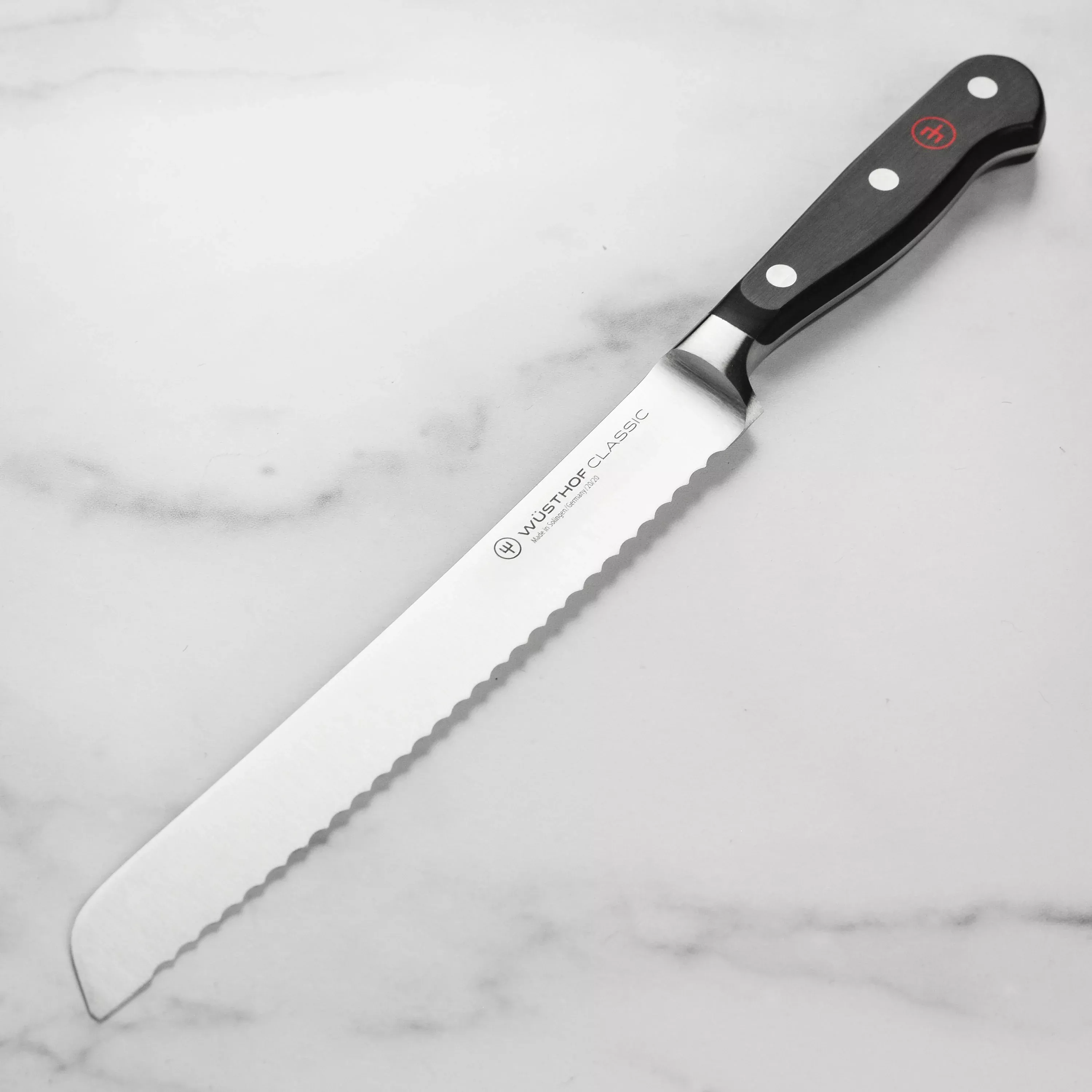wusthof-classic-bread-knife-8 Wusthof Classic Bread Knife - 8"