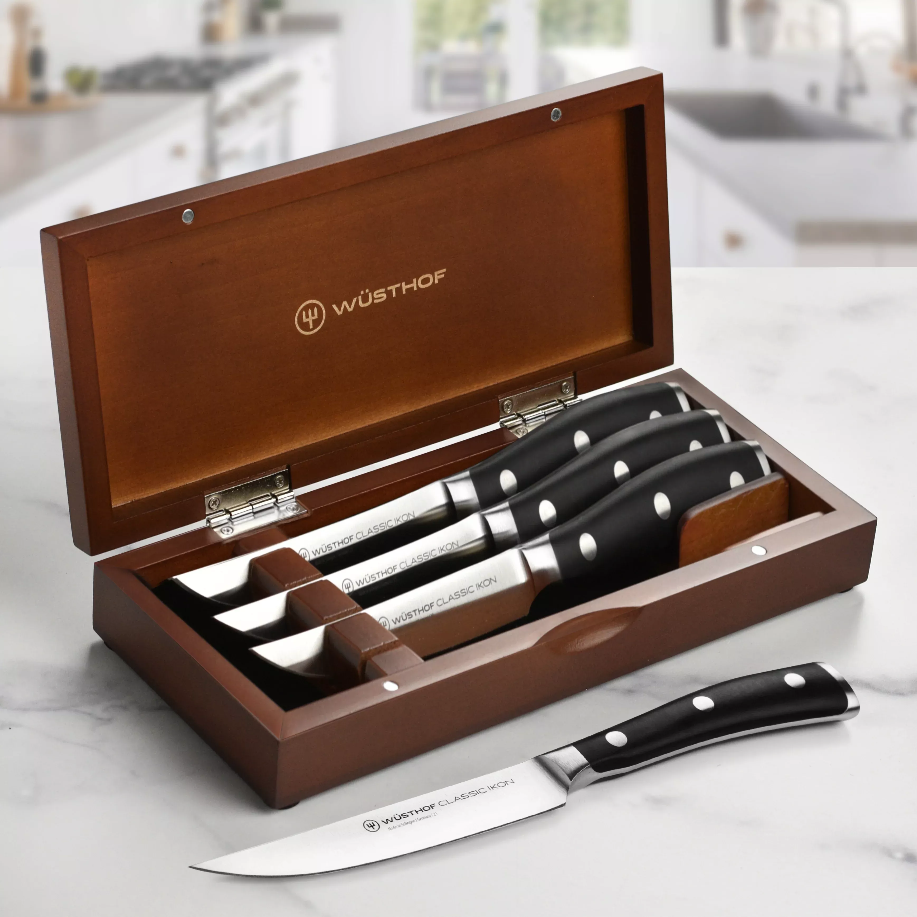 wusthof-classic-ikon-steak-knives-4-piece-set-with-case Wusthof Classic Ikon Steak Knives - 4 Piece Set with Case