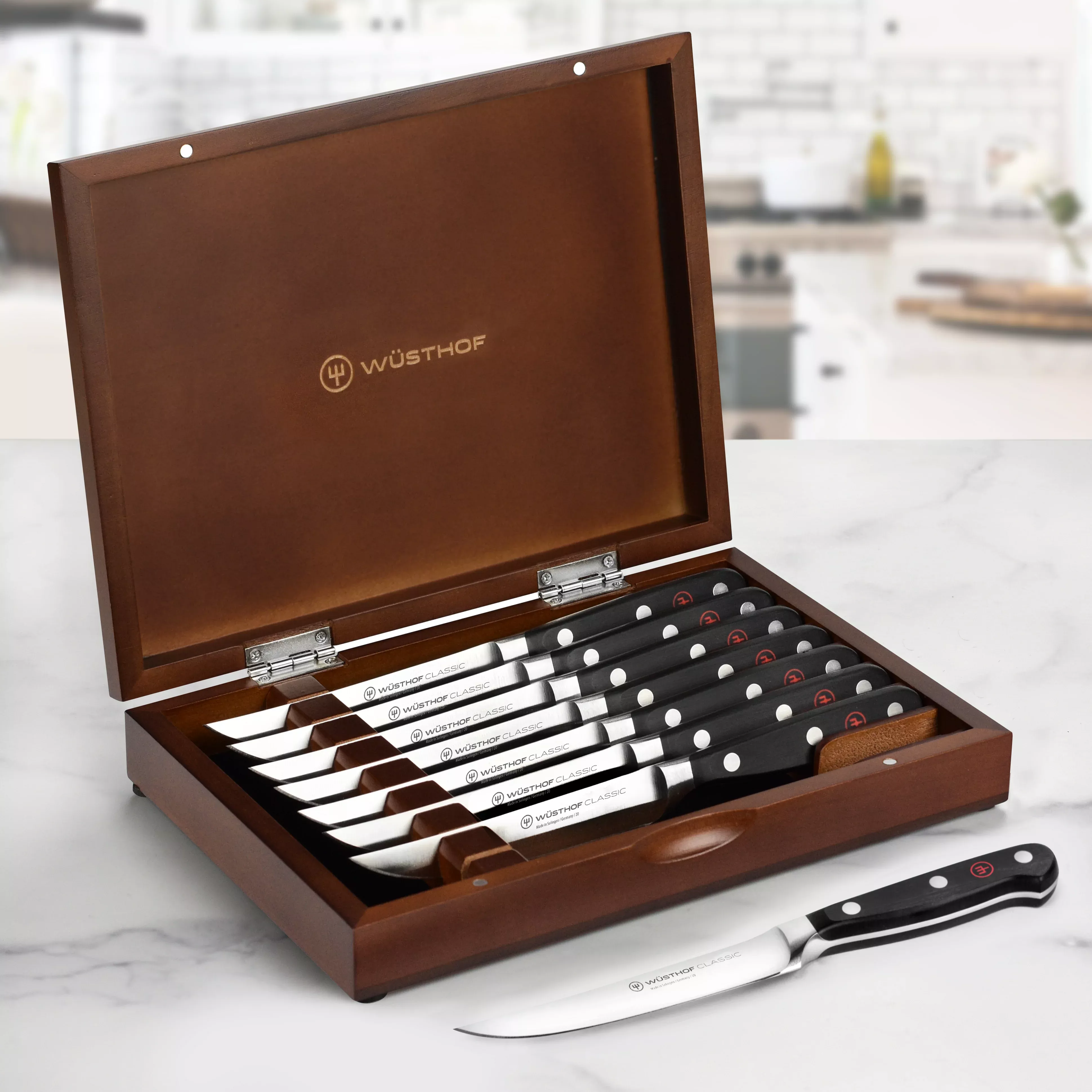 wusthof-classic-steak-knives-8-piece-set-with-case Wusthof Classic Steak Knives - 8 Piece Set with Case