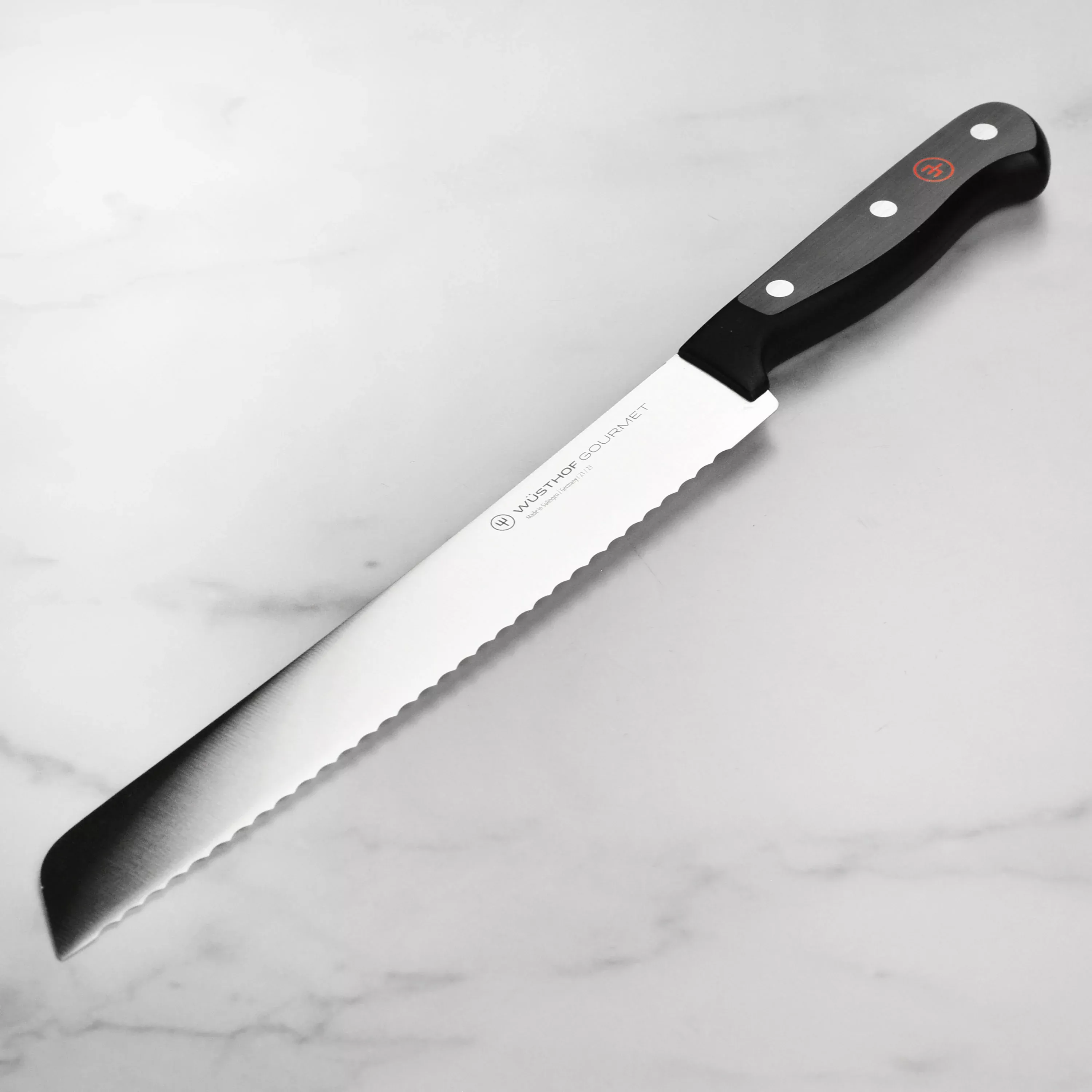 wusthof-gourmet-bread-knife-9 Wusthof Gourmet Bread Knife - 9"