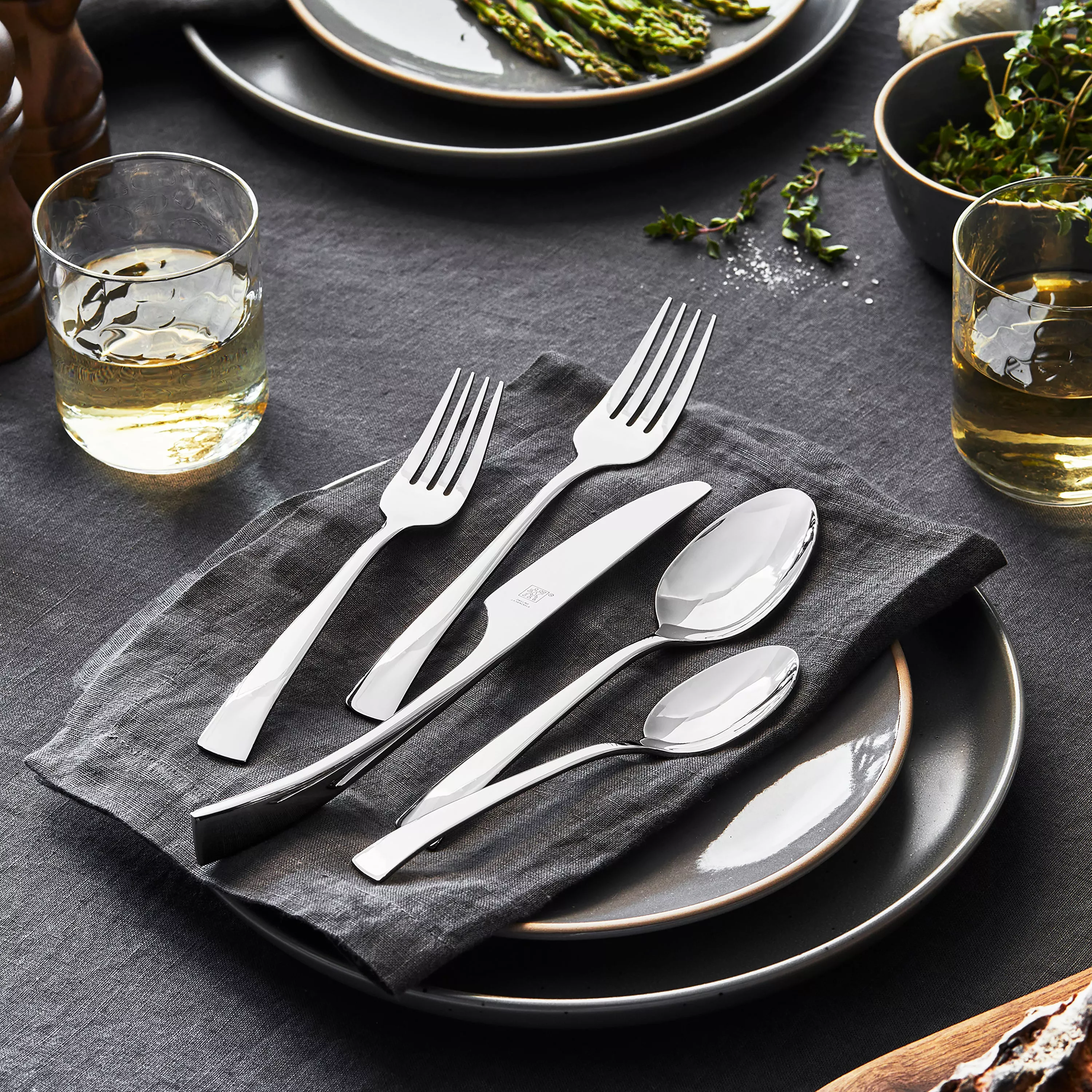 zwilling-j-henckels-bellasera-flatware-set-23-piece Zwilling J.A. Henckels Bellasera Flatware Set - 23 Piece