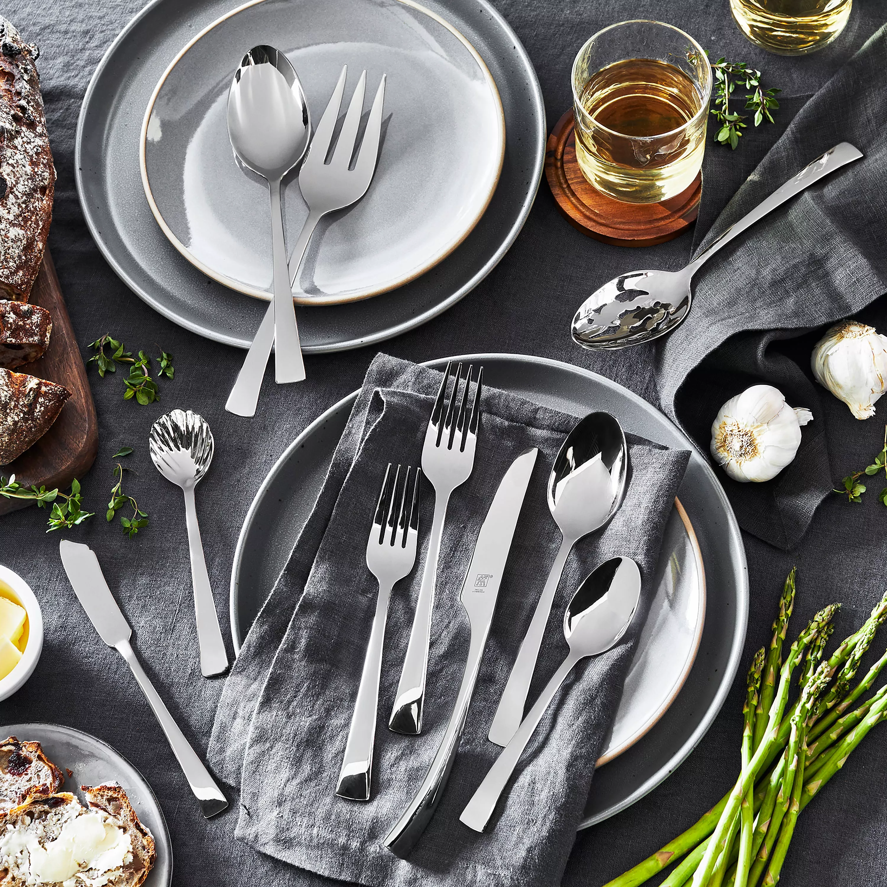 zwilling-j-henckels-bellasera-flatware-set-45-piece Zwilling J.A. Henckels Bellasera Flatware Set - 45 Piece
