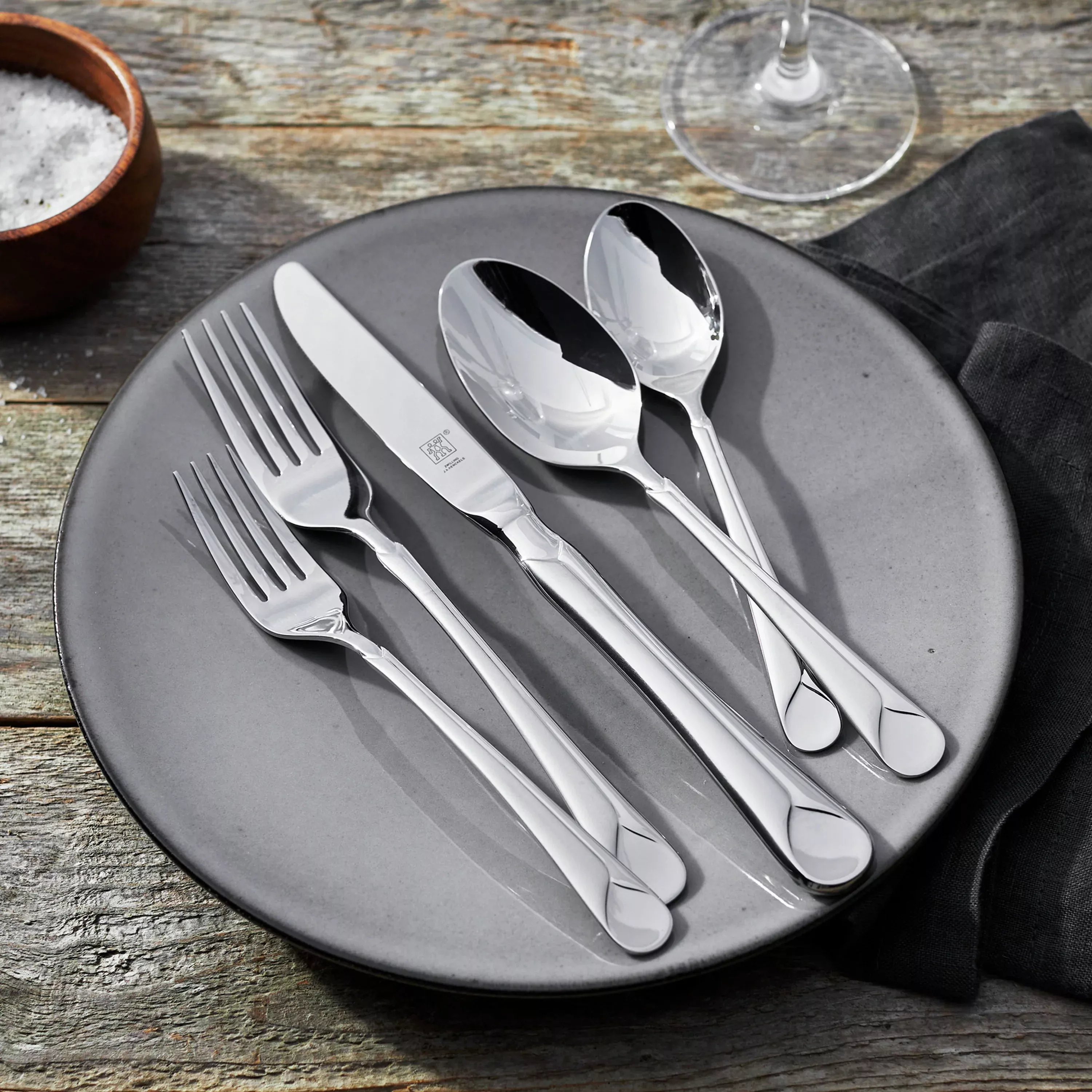 zwilling-j-henckels-flatware-set-provence-45-piece Zwilling J.A. Henckels Flatware Set - Provence 45 Piece