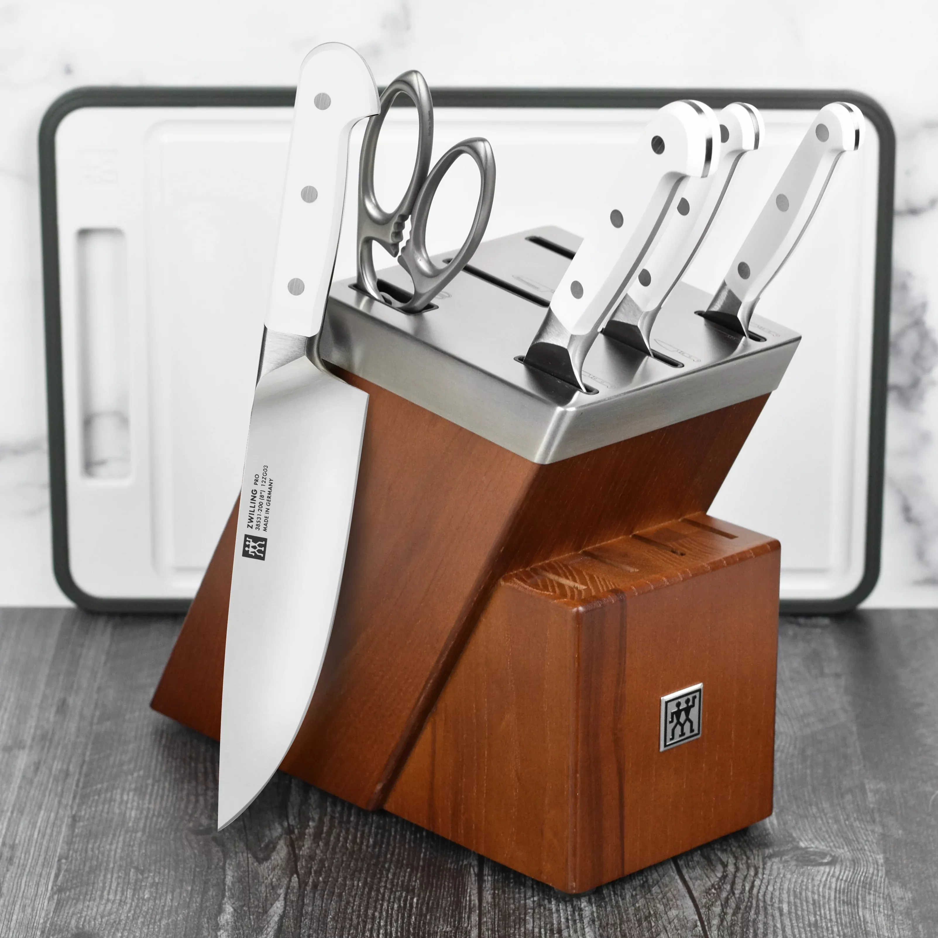 zwilling-pro-le-blanc-self-sharpening-knife-block-set-7-piece Zwilling Pro Le Blanc Self-Sharpening Knife Block Set - 7 Piece