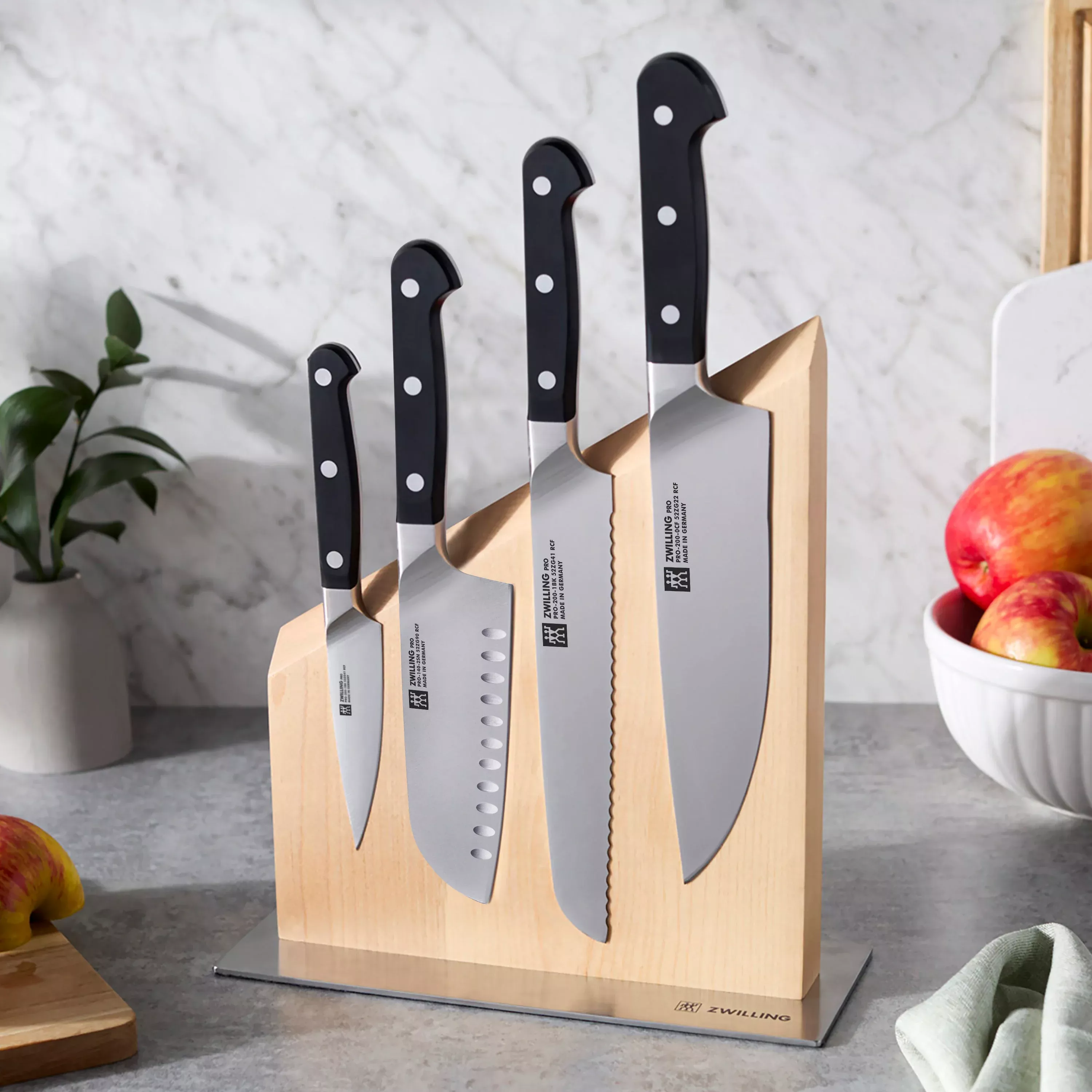 zwilling-pro-magnetic-knife-block-set-5-piece-made-in-germany Zwilling Pro Magnetic Knife Block Set, 5 Piece, Made in Germany